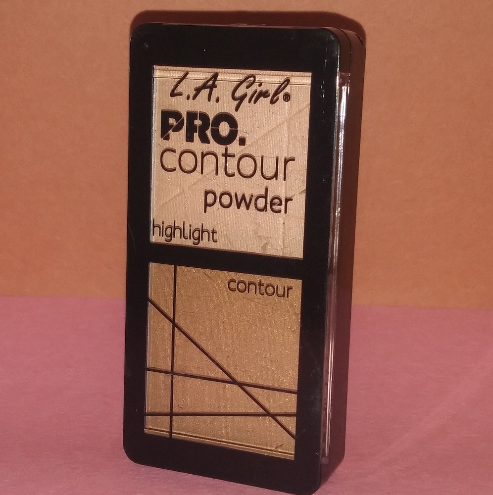 L.A. Girl Pro Contour Powder